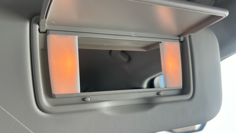 Ford Explorer 210kW Select 77kWh 5dr Auto Electric Estate